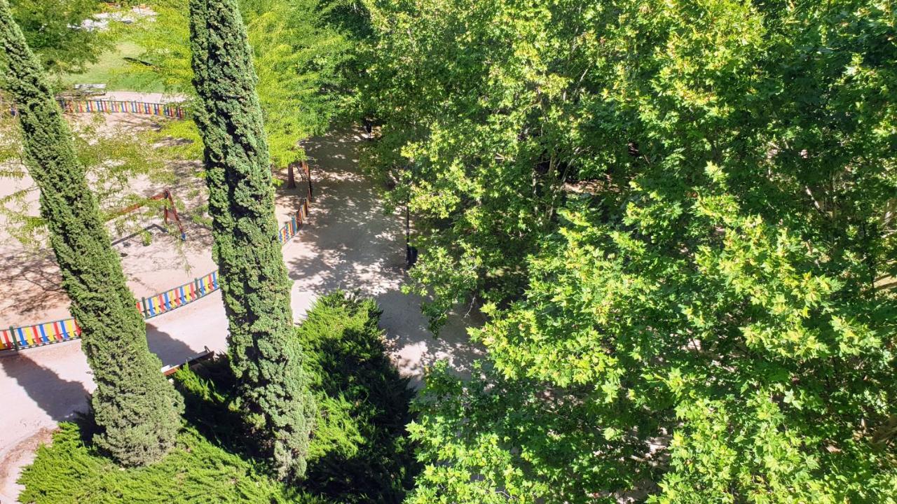 Habitacion Caja Magica Μαδρίτη Εξωτερικό φωτογραφία